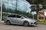 Toyota Avensis Touring Sports 2015 года (UK)